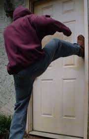 Os Desígnios da Igualdade: O Chute na Porta!