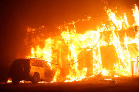 Incêndio tido como o pior da história de Las Vegas deixa 6 mortos | Exame