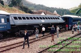 Trem Azul - Conrrado a Miguel Pereira