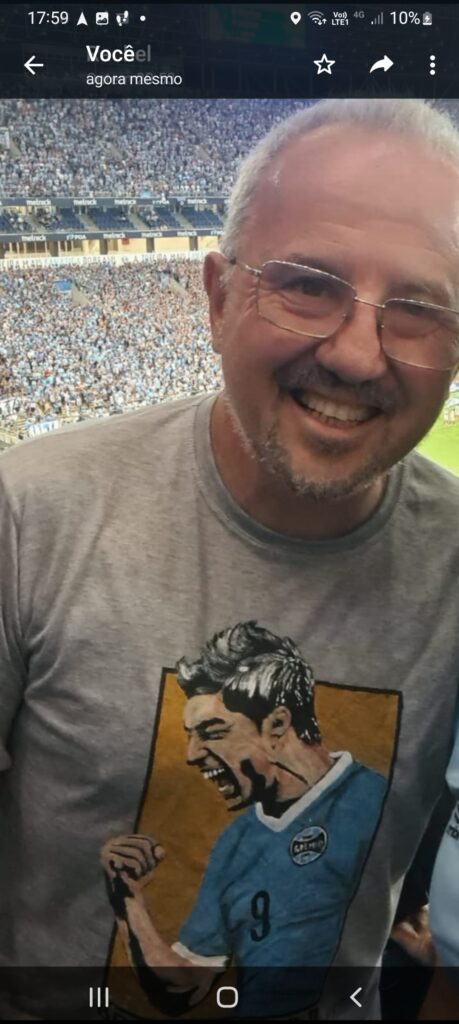 Pancho Rivas camisetas - Corneta do RW